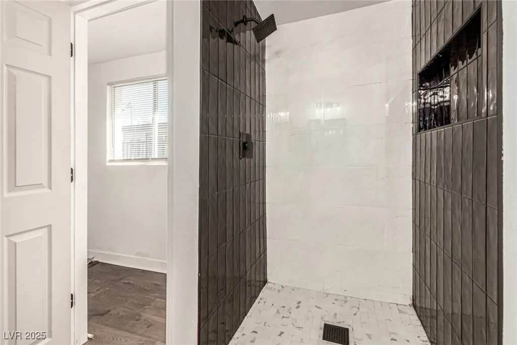 3220 Stanley, North Las Vegas, NV 89030