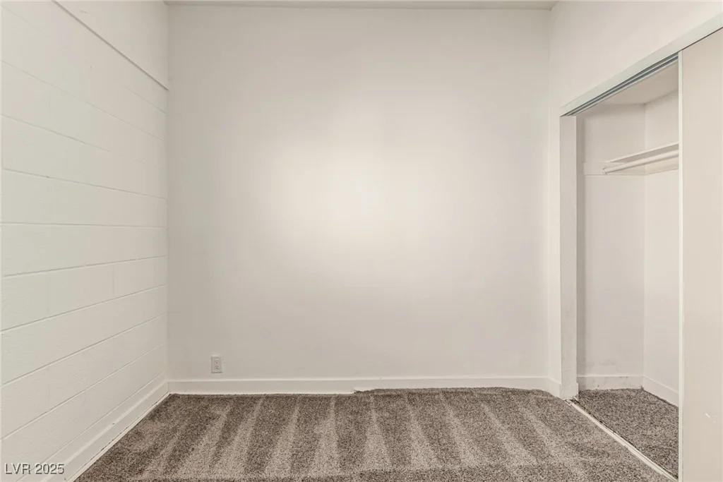 3220 Stanley, North Las Vegas, NV 89030