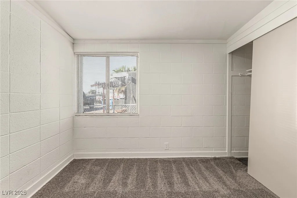 3220 Stanley, North Las Vegas, NV 89030