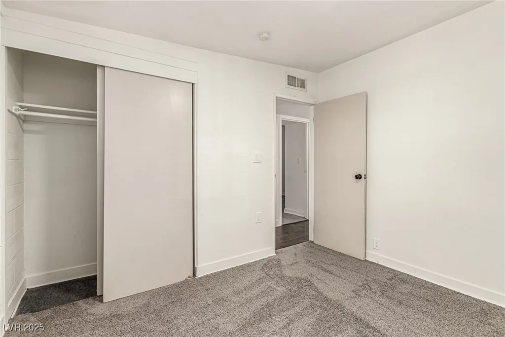3220 Stanley, North Las Vegas, NV 89030