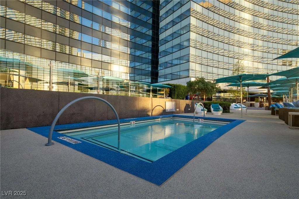 2600 Harmon, Las Vegas, NV 89158