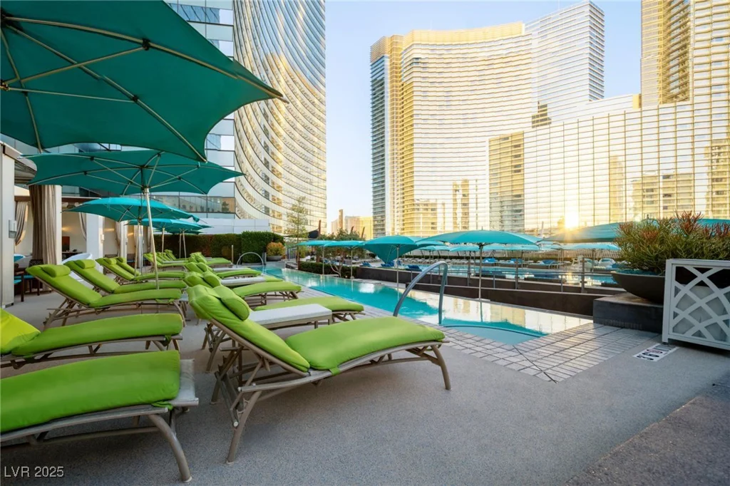 2600 Harmon, Las Vegas, NV 89158