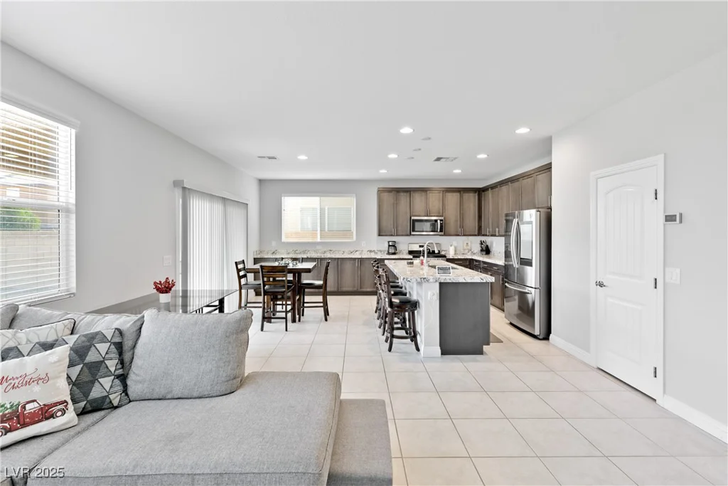 5648 Salt Rock, North Las Vegas, NV 89031