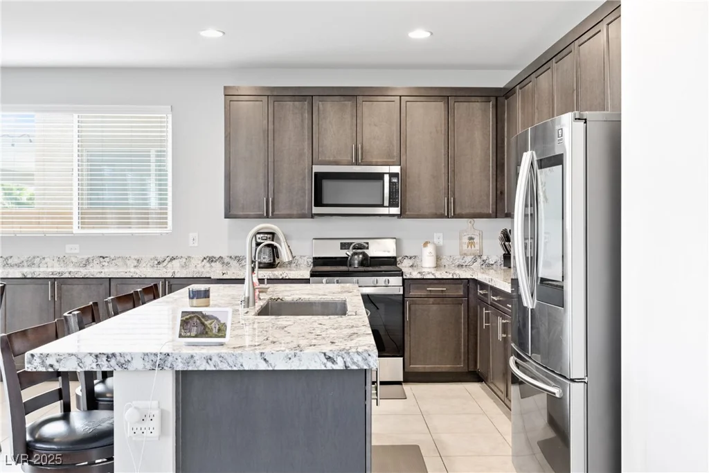 5648 Salt Rock, North Las Vegas, NV 89031