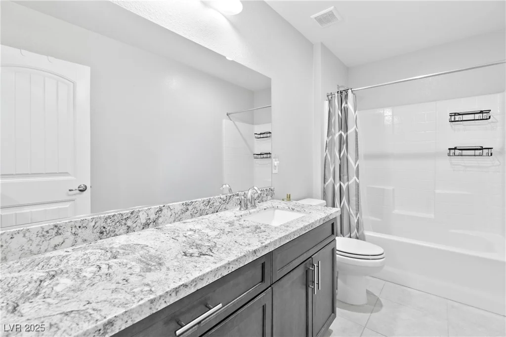 5648 Salt Rock, North Las Vegas, NV 89031
