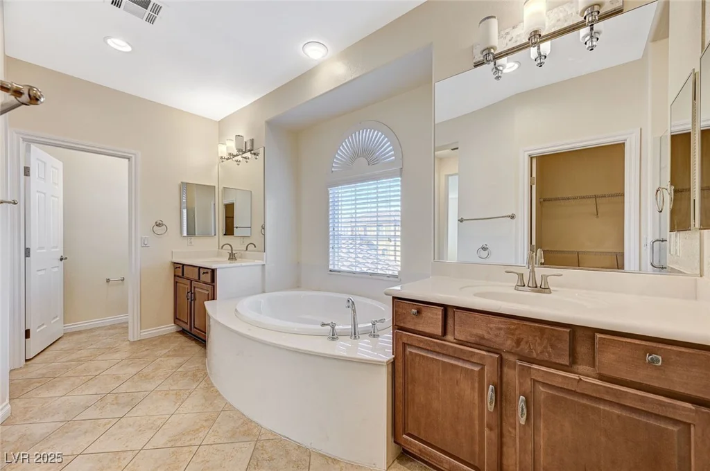 2755 Asgard, Las Vegas, NV 89121
