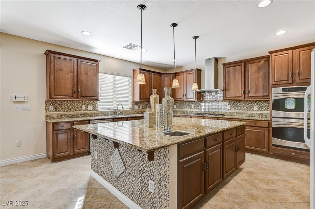 2755 Asgard, Las Vegas, NV 89121