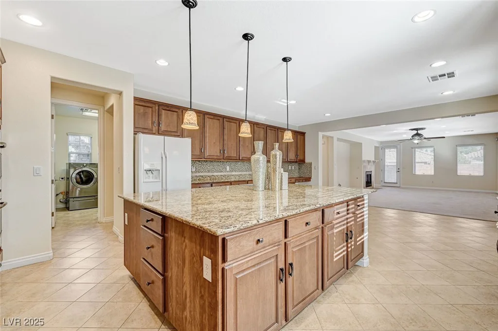 2755 Asgard, Las Vegas, NV 89121
