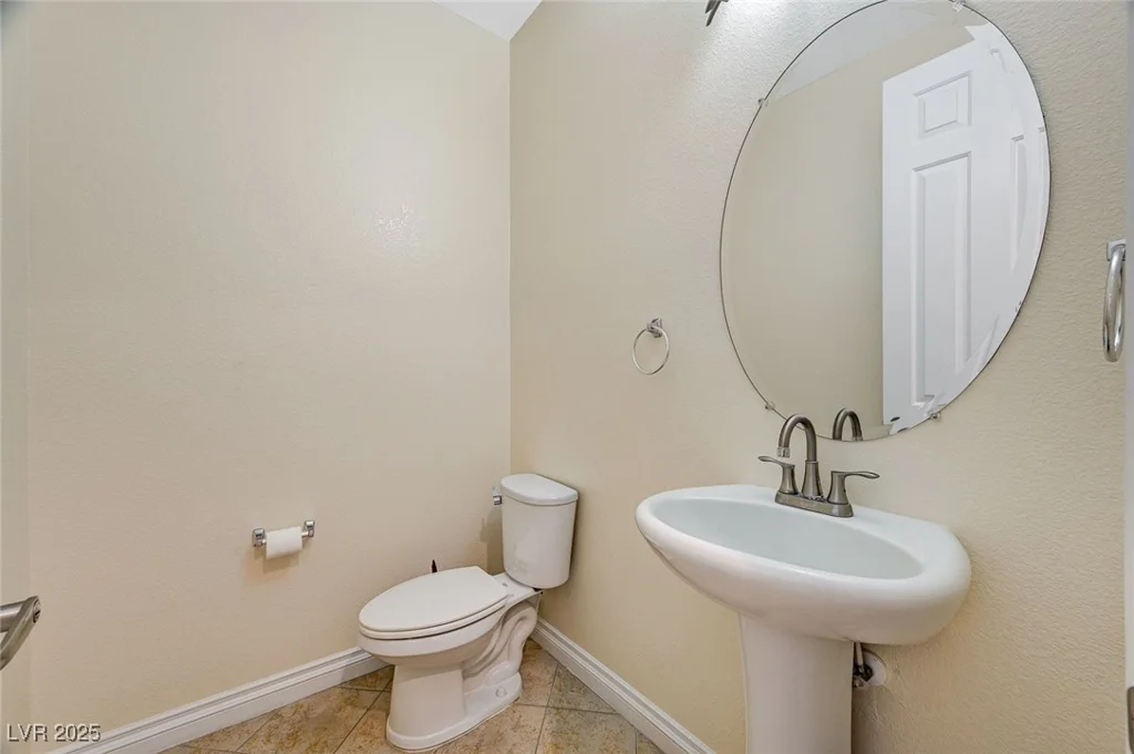 2755 Asgard, Las Vegas, NV 89121