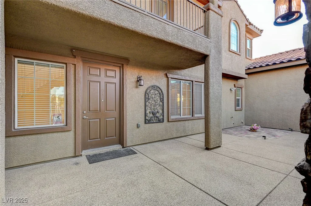2755 Asgard, Las Vegas, NV 89121
