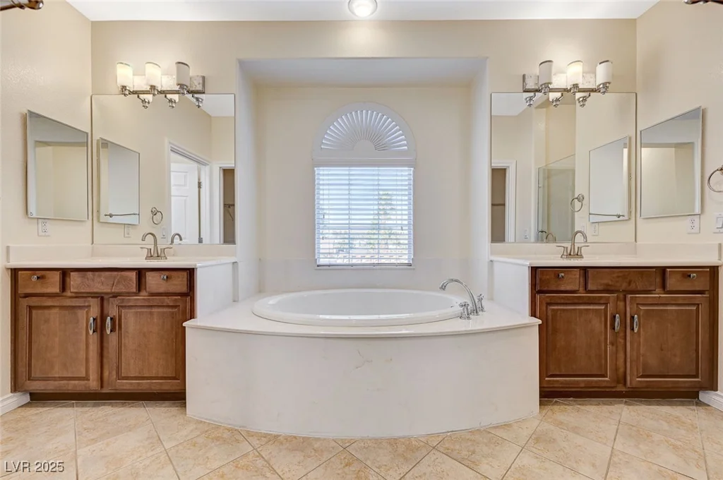 2755 Asgard, Las Vegas, NV 89121