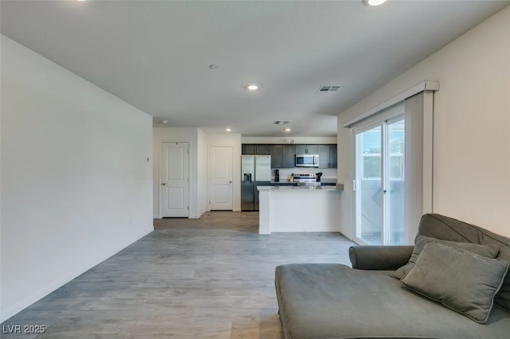 2754 Frosted Teal, North Las Vegas, NV 89086