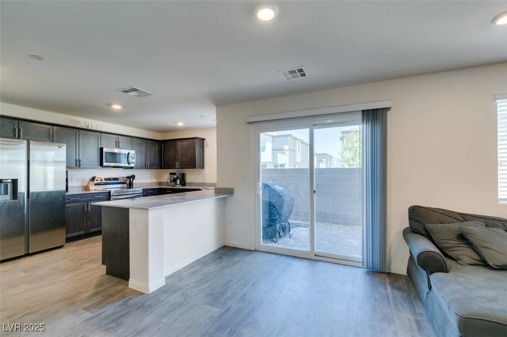 2754 Frosted Teal, North Las Vegas, NV 89086