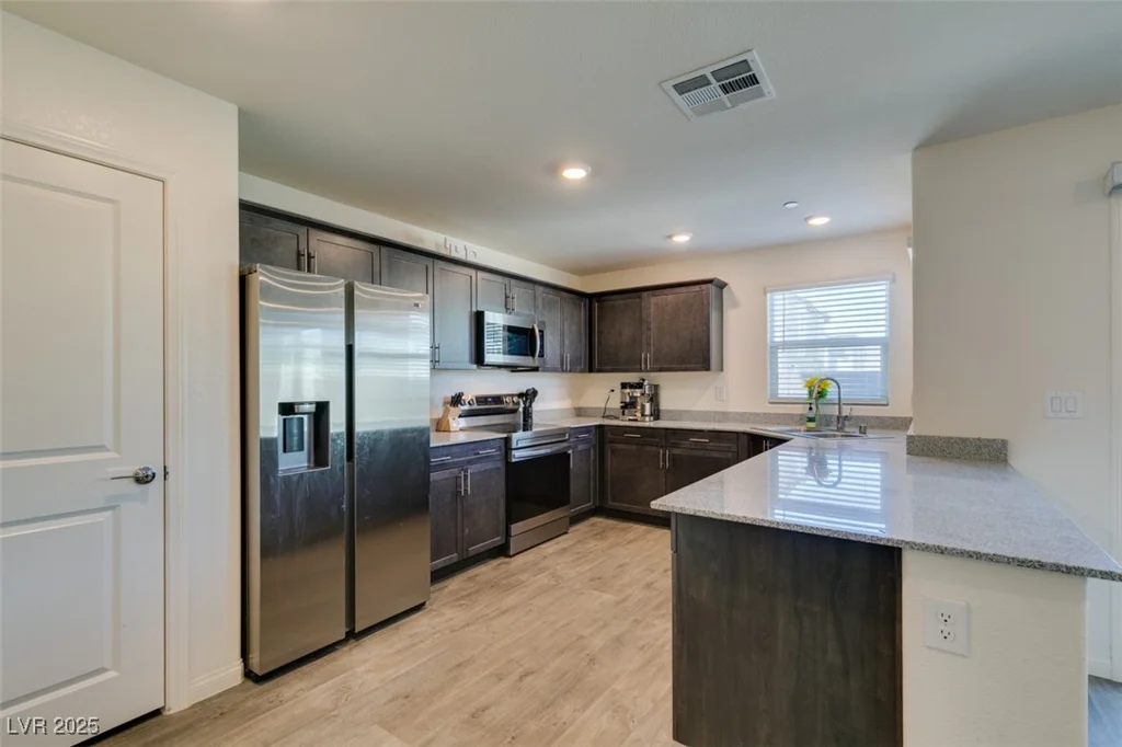 2754 Frosted Teal, North Las Vegas, NV 89086
