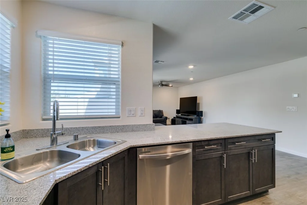 2754 Frosted Teal, North Las Vegas, NV 89086