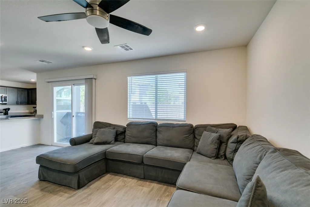 2754 Frosted Teal, North Las Vegas, NV 89086