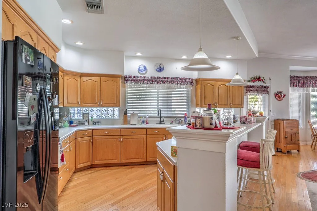 4515 Goen, Las Vegas, NV 89121