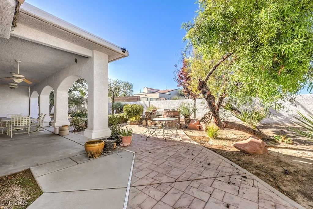 4515 Goen, Las Vegas, NV 89121