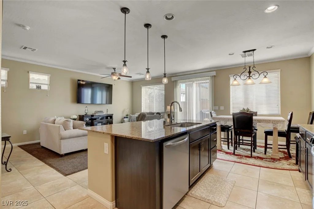6630 Rocky Reef, Las Vegas, NV 89149
