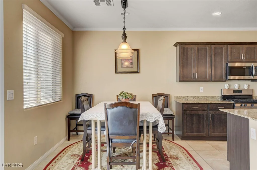 6630 Rocky Reef, Las Vegas, NV 89149