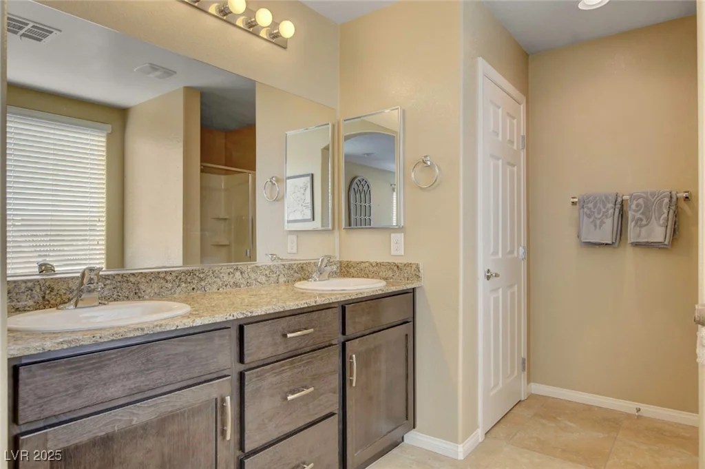 6630 Rocky Reef, Las Vegas, NV 89149