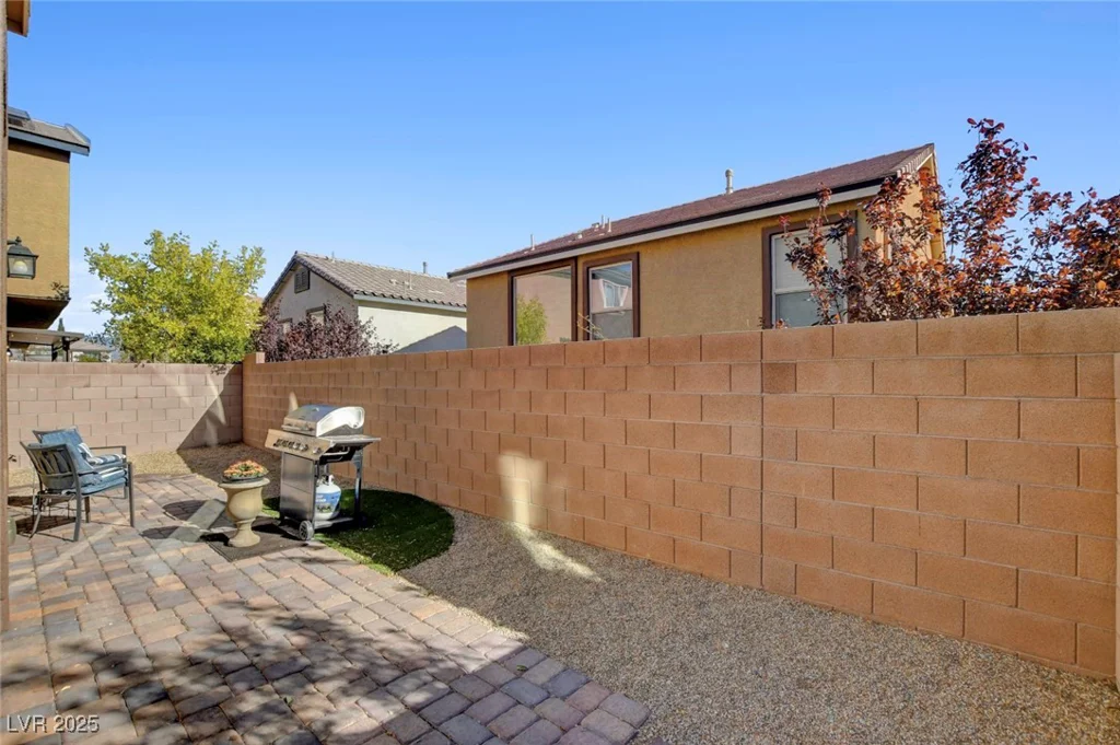 6630 Rocky Reef, Las Vegas, NV 89149