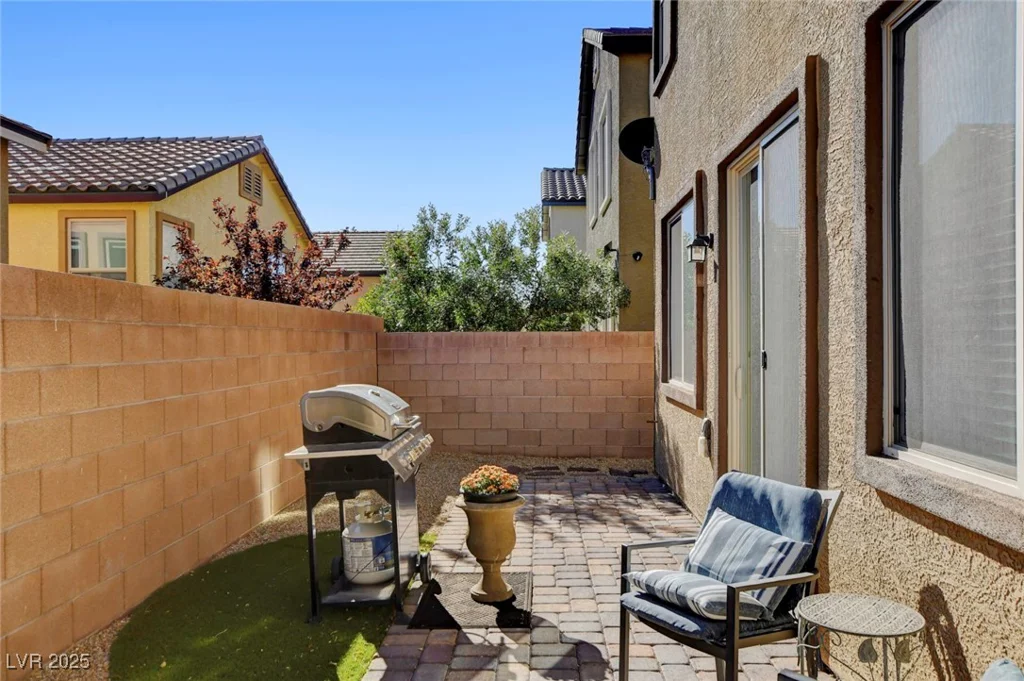 6630 Rocky Reef, Las Vegas, NV 89149
