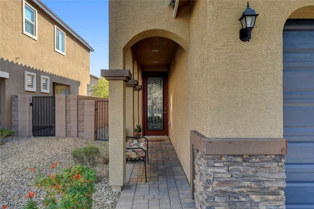 6630 Rocky Reef, Las Vegas, NV 89149