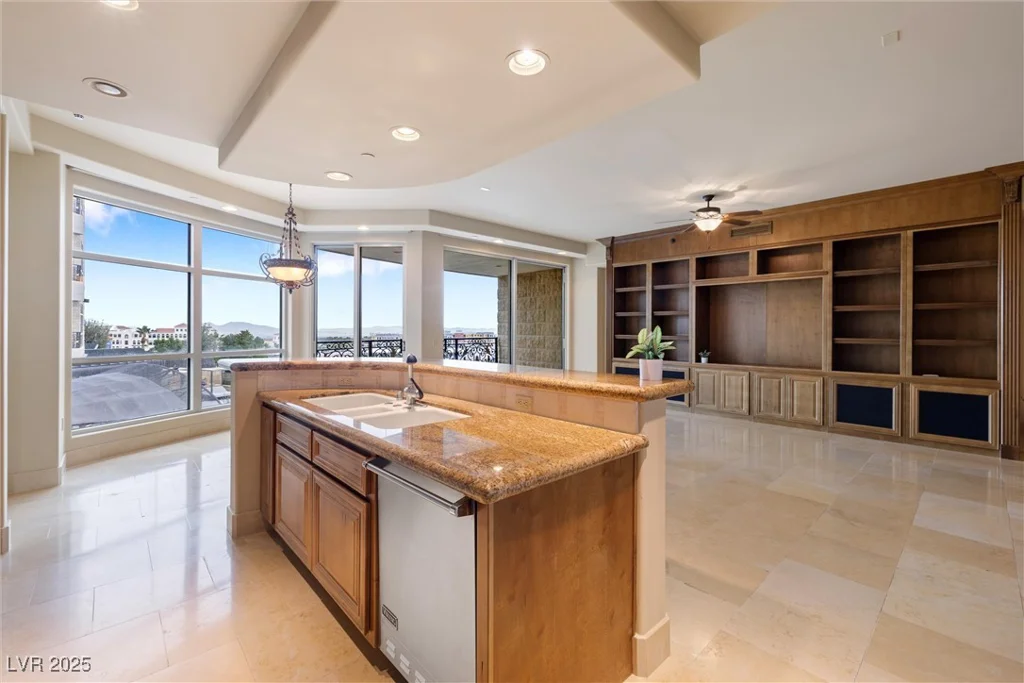 9103 Alta, Las Vegas, NV 89145