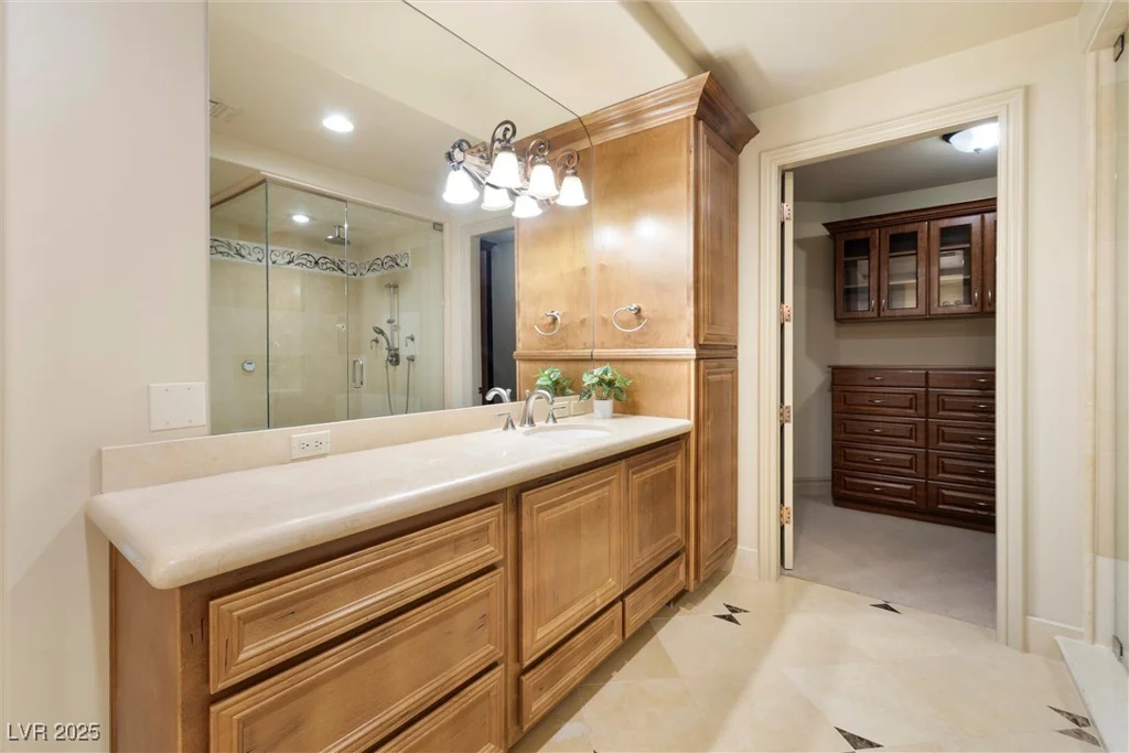 9103 Alta, Las Vegas, NV 89145