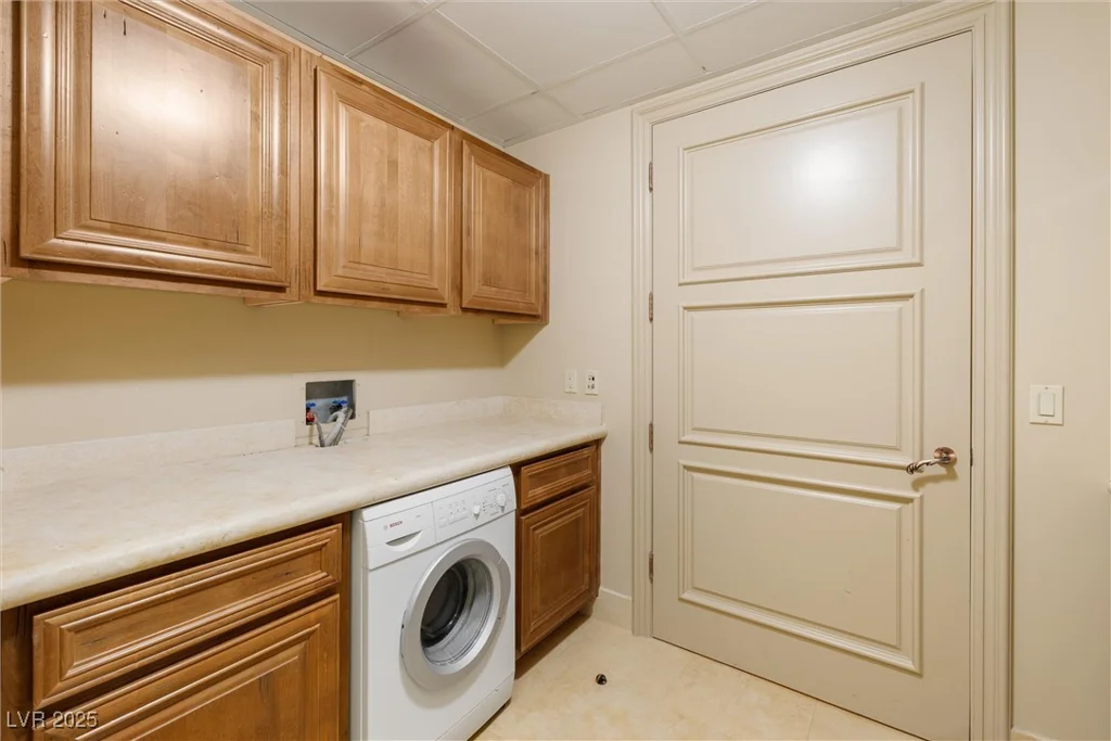 9103 Alta, Las Vegas, NV 89145