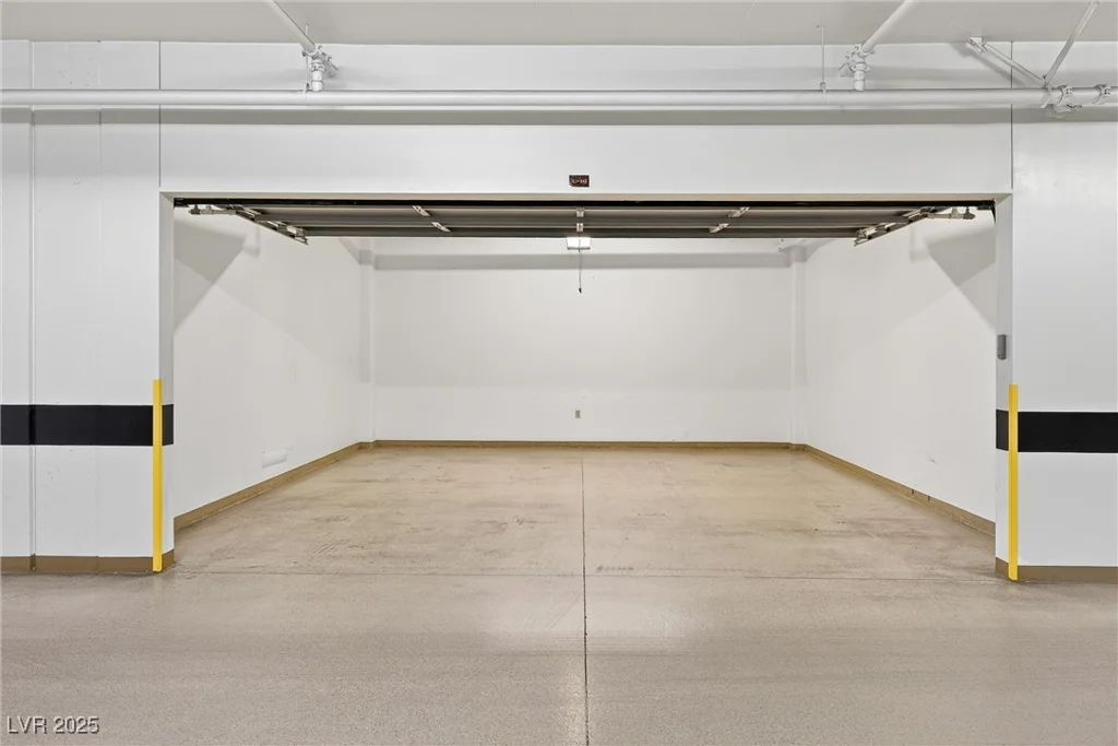9103 Alta, Las Vegas, NV 89145