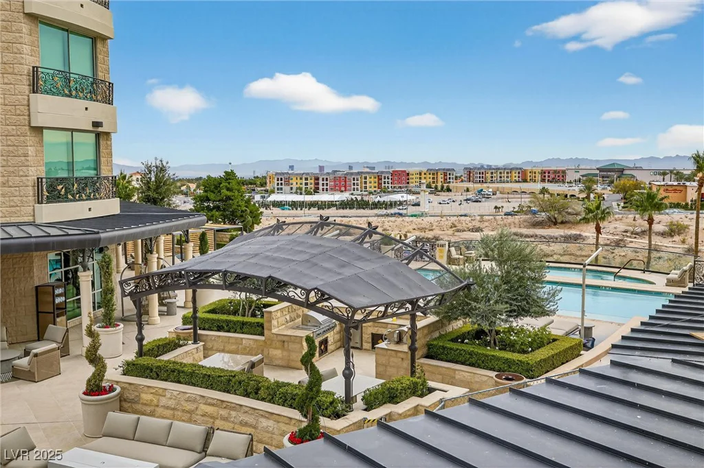 9103 Alta, Las Vegas, NV 89145