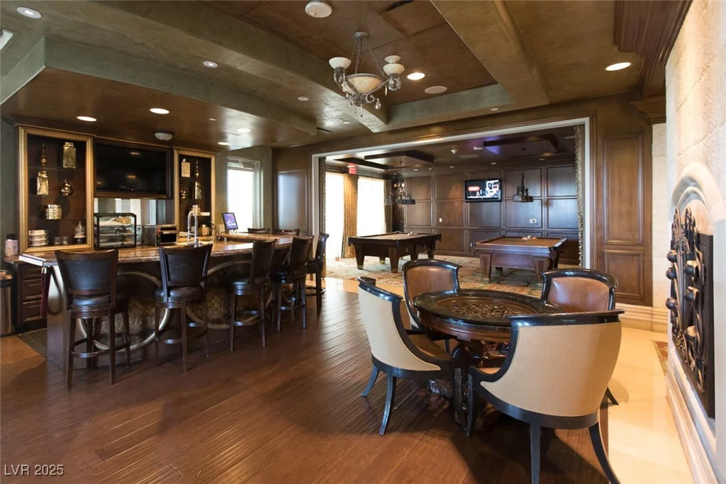 9103 Alta, Las Vegas, NV 89145