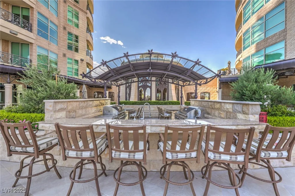 9103 Alta, Las Vegas, NV 89145