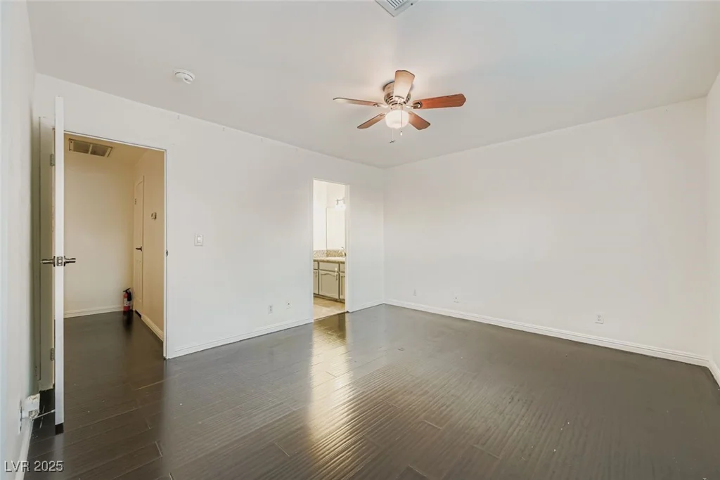 895 Rhinegold, Las Vegas, NV 89110