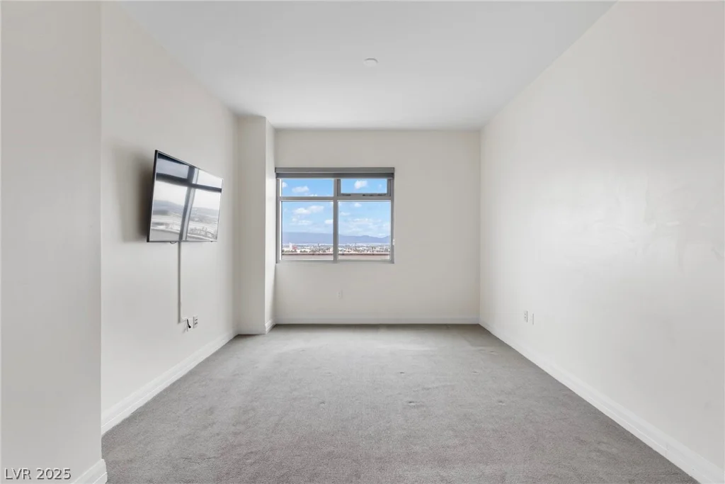 150 Las Vegas, Las Vegas, NV 89101