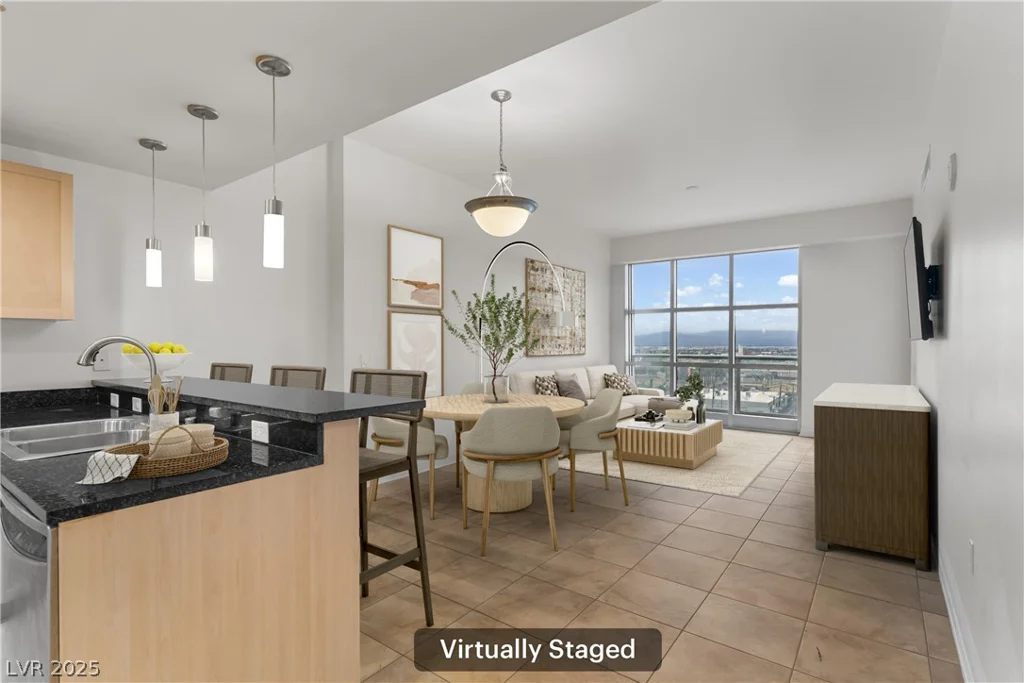 150 Las Vegas, Las Vegas, NV 89101
