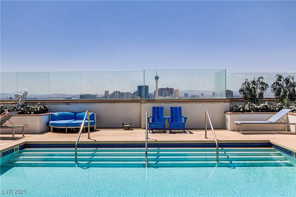 150 Las Vegas, Las Vegas, NV 89101