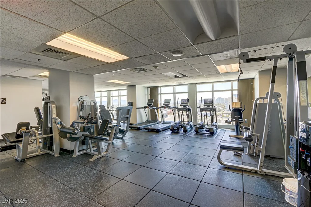 150 Las Vegas, Las Vegas, NV 89101