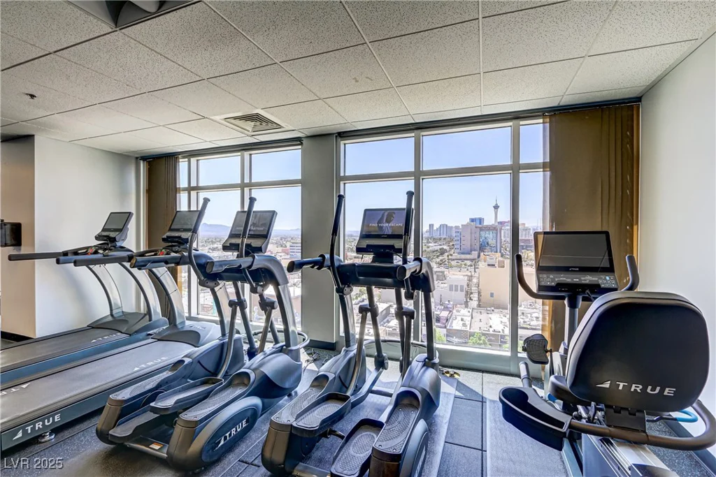 150 Las Vegas, Las Vegas, NV 89101