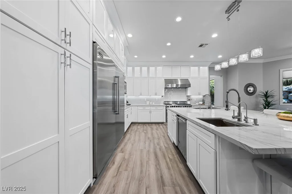 29 Soaring Bird, Las Vegas, NV 89135
