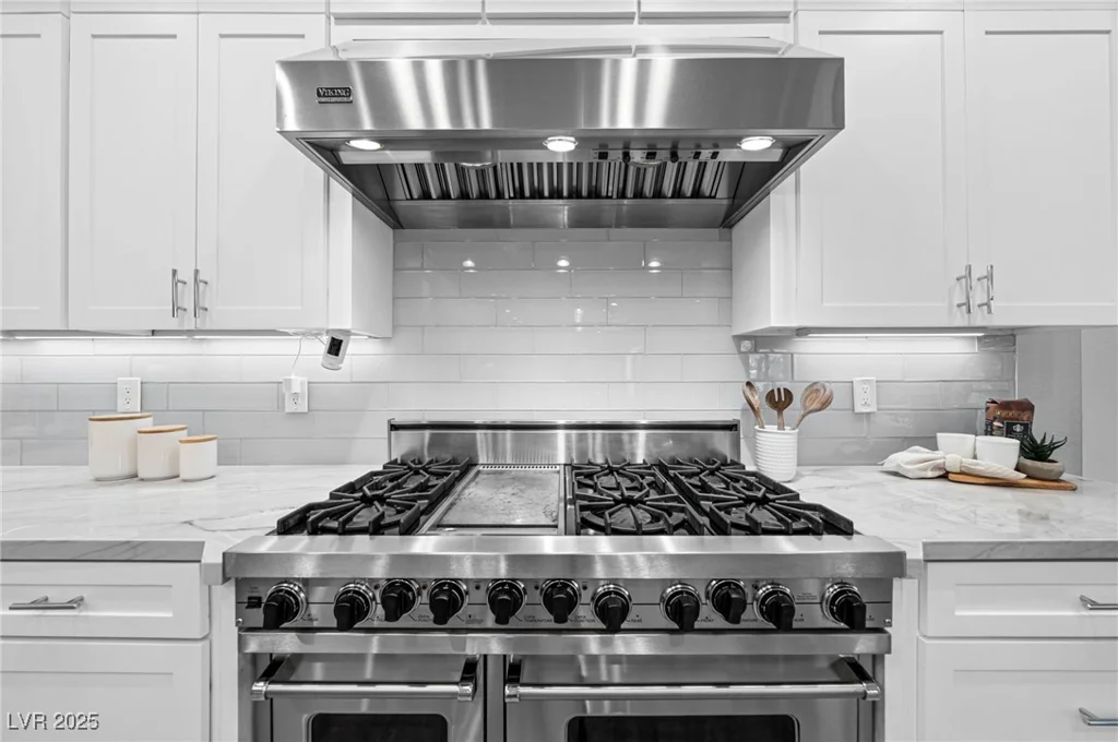 29 Soaring Bird, Las Vegas, NV 89135