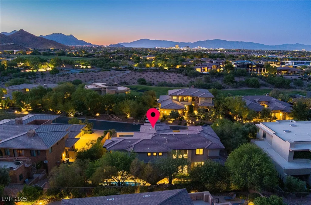 29 Soaring Bird, Las Vegas, NV 89135