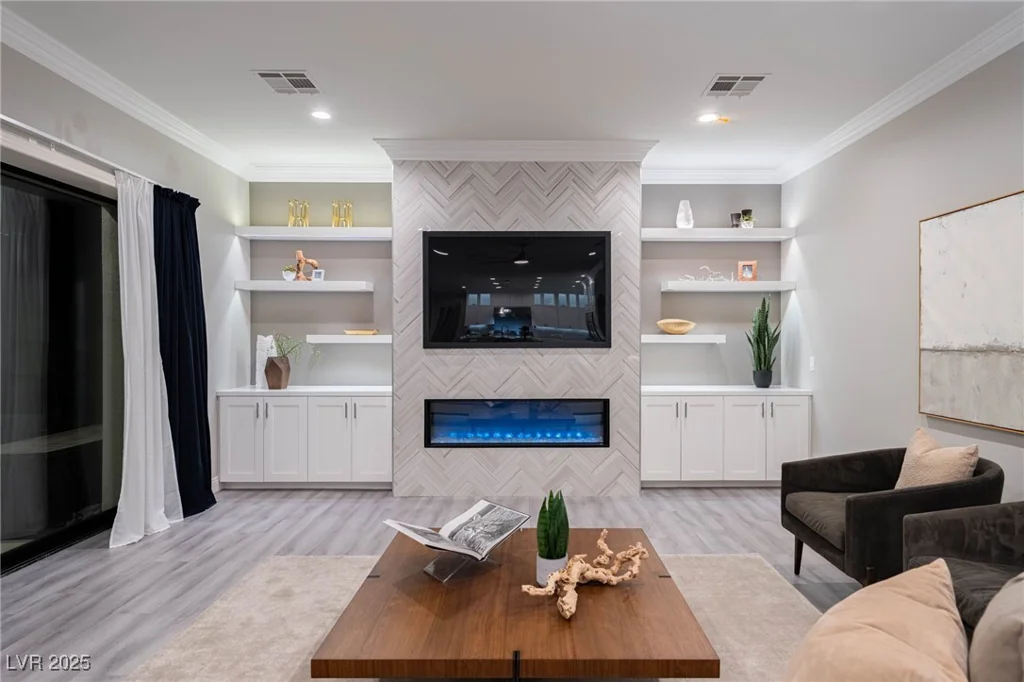 29 Soaring Bird, Las Vegas, NV 89135