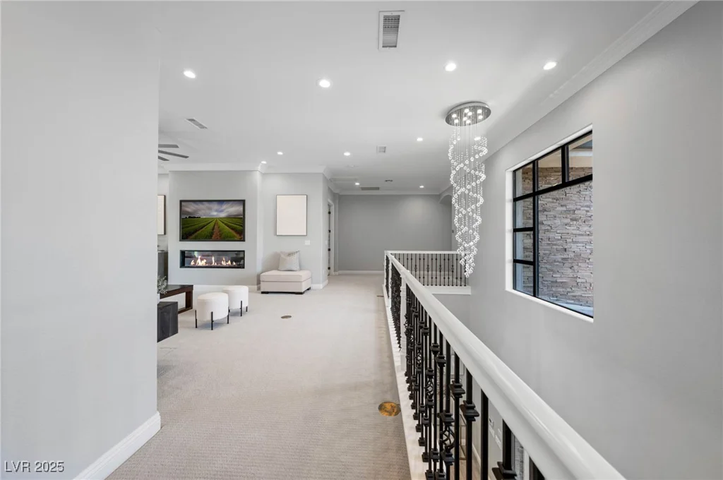 29 Soaring Bird, Las Vegas, NV 89135