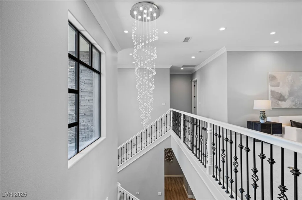 29 Soaring Bird, Las Vegas, NV 89135