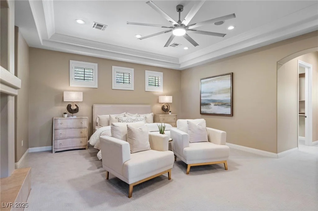 29 Soaring Bird, Las Vegas, NV 89135