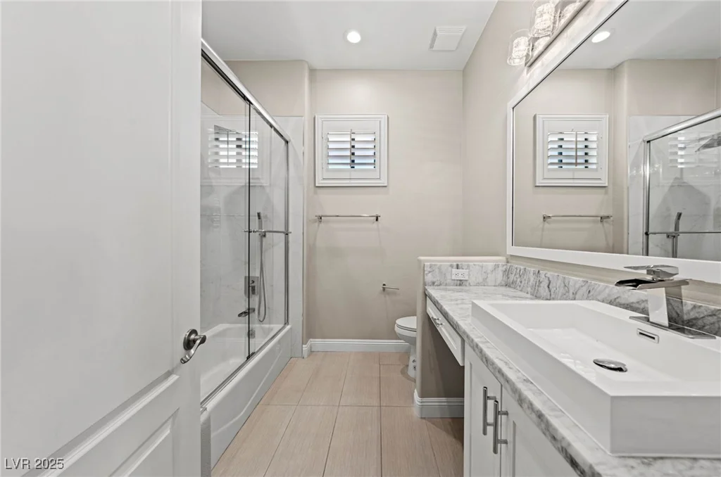 29 Soaring Bird, Las Vegas, NV 89135