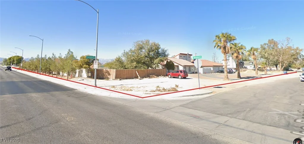110 E. Windmill, Las Vegas, NV 89123